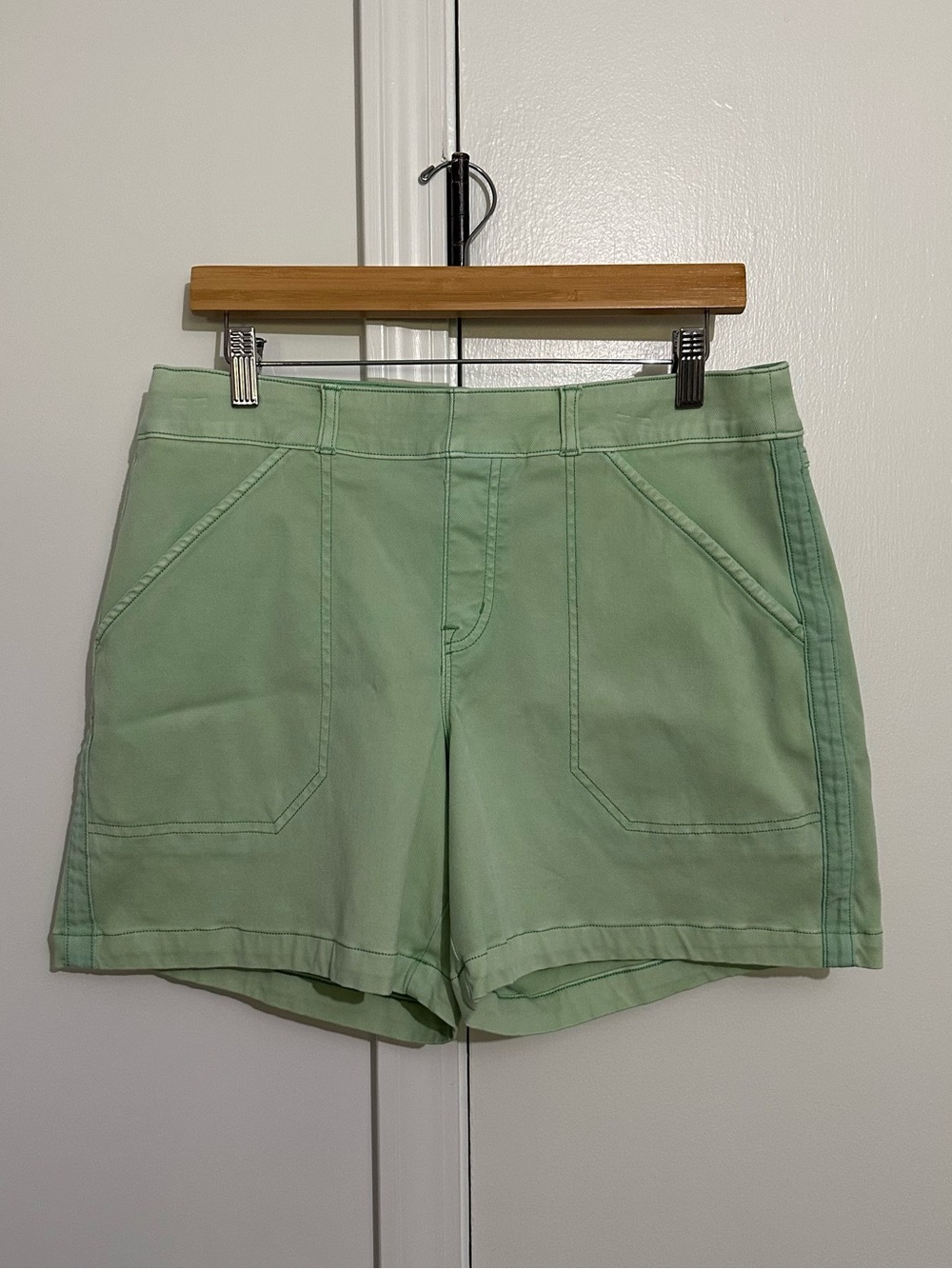 SPANX Mint Green Casual Pull On Shorts